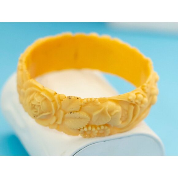 Vintage Yellow Rose Engraved Bangle 8 Inches N14 - Picture 3 of 4